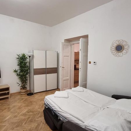 Apartment Krakovska 20 Praha Bagian luar foto